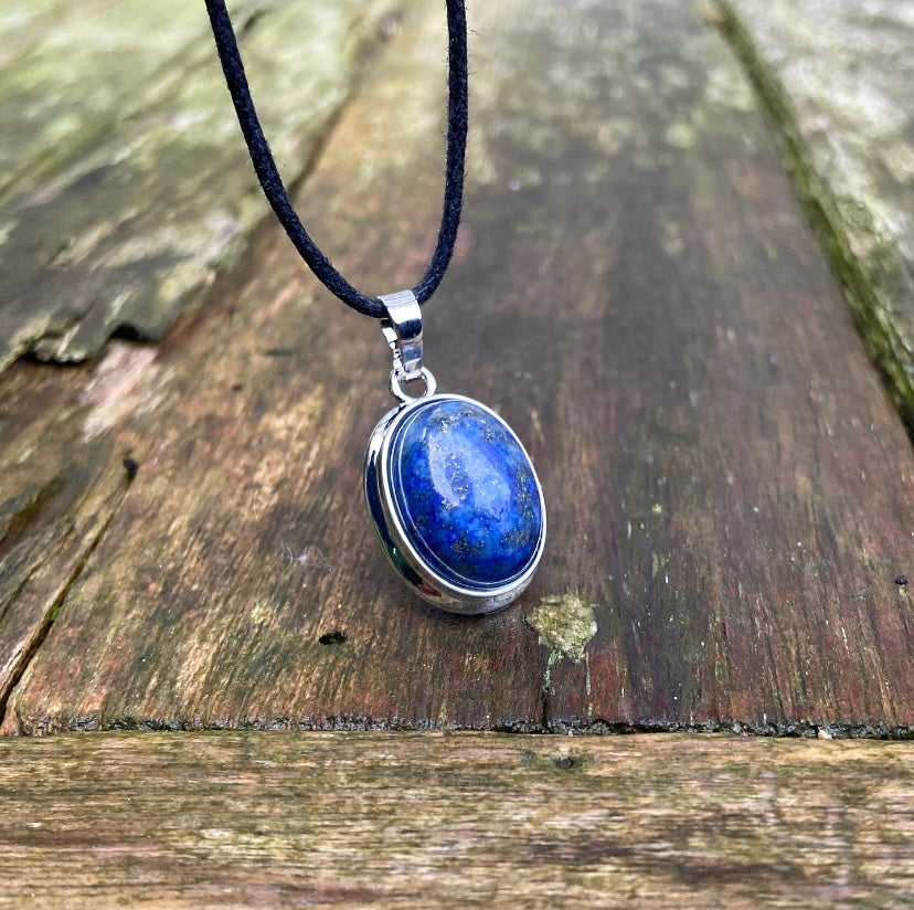 Lapis lazuli chakra clearance pendant